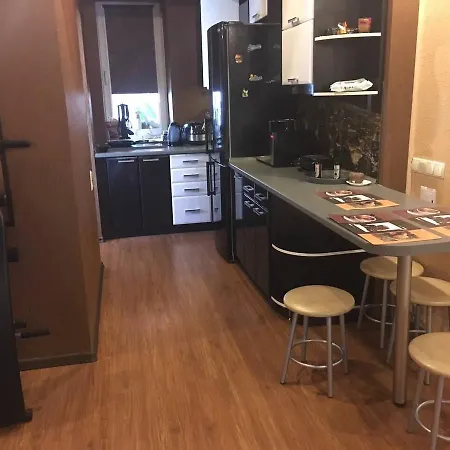 Apartment Surikova 8 *